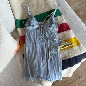 NWOT BCBGMaxAzria Light Blue Lace Chemise Set